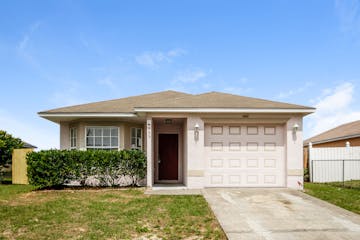 955 Pisgah Pl Lakeland, FL 33801
